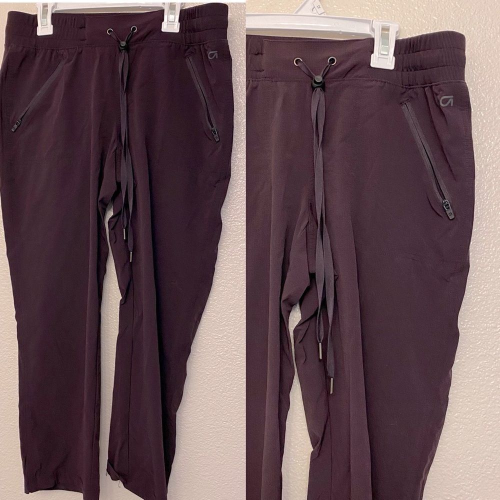 Gap fit Street To Studio hiking purple lightweight crop nylon pants S